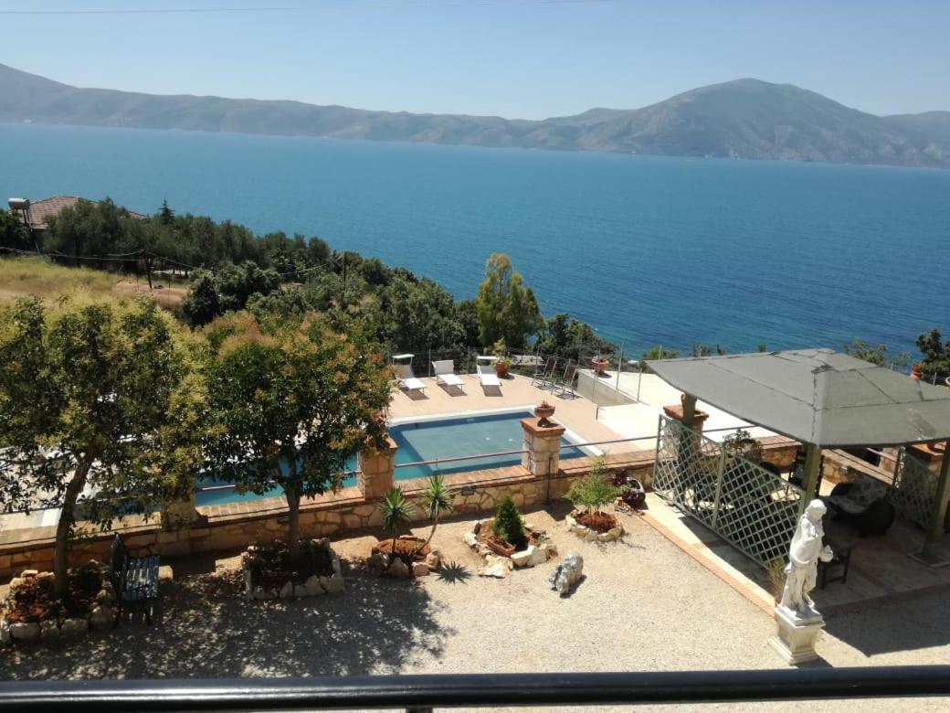 Hotel "San Saena " Radhimë Exteriér fotografie