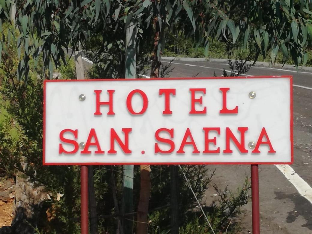 Hotel "San Saena " Radhimë Exteriér fotografie