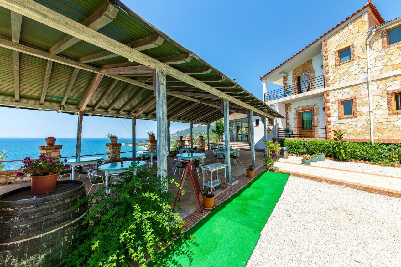 Hotel "San Saena " Radhimë Exteriér fotografie
